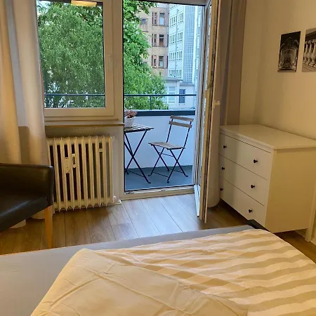 Apartment Moll -next To Congress Hall-city Center