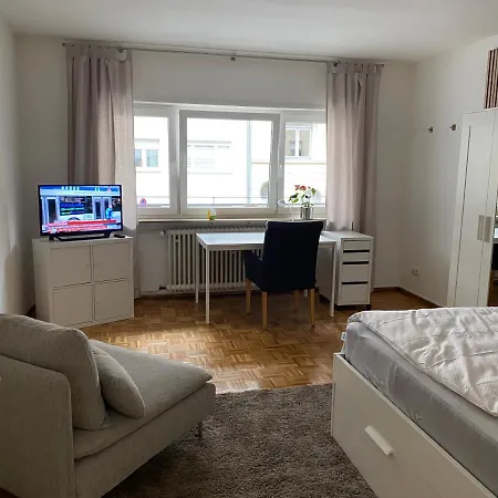 Apartment Moll -next To Congress Hall-city Center